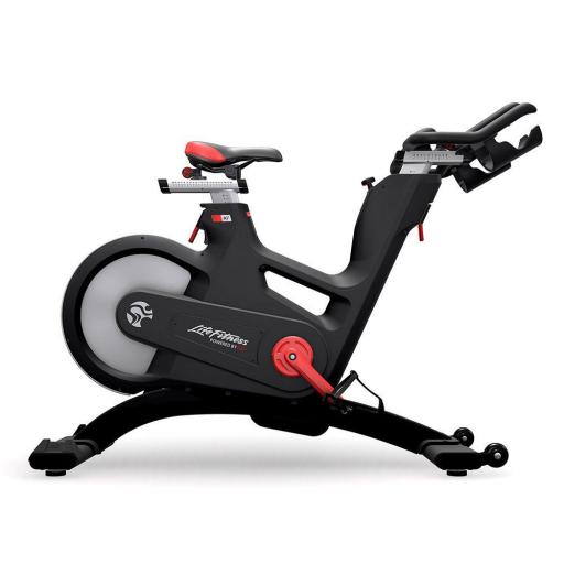 Life Fitness IC7 Bike